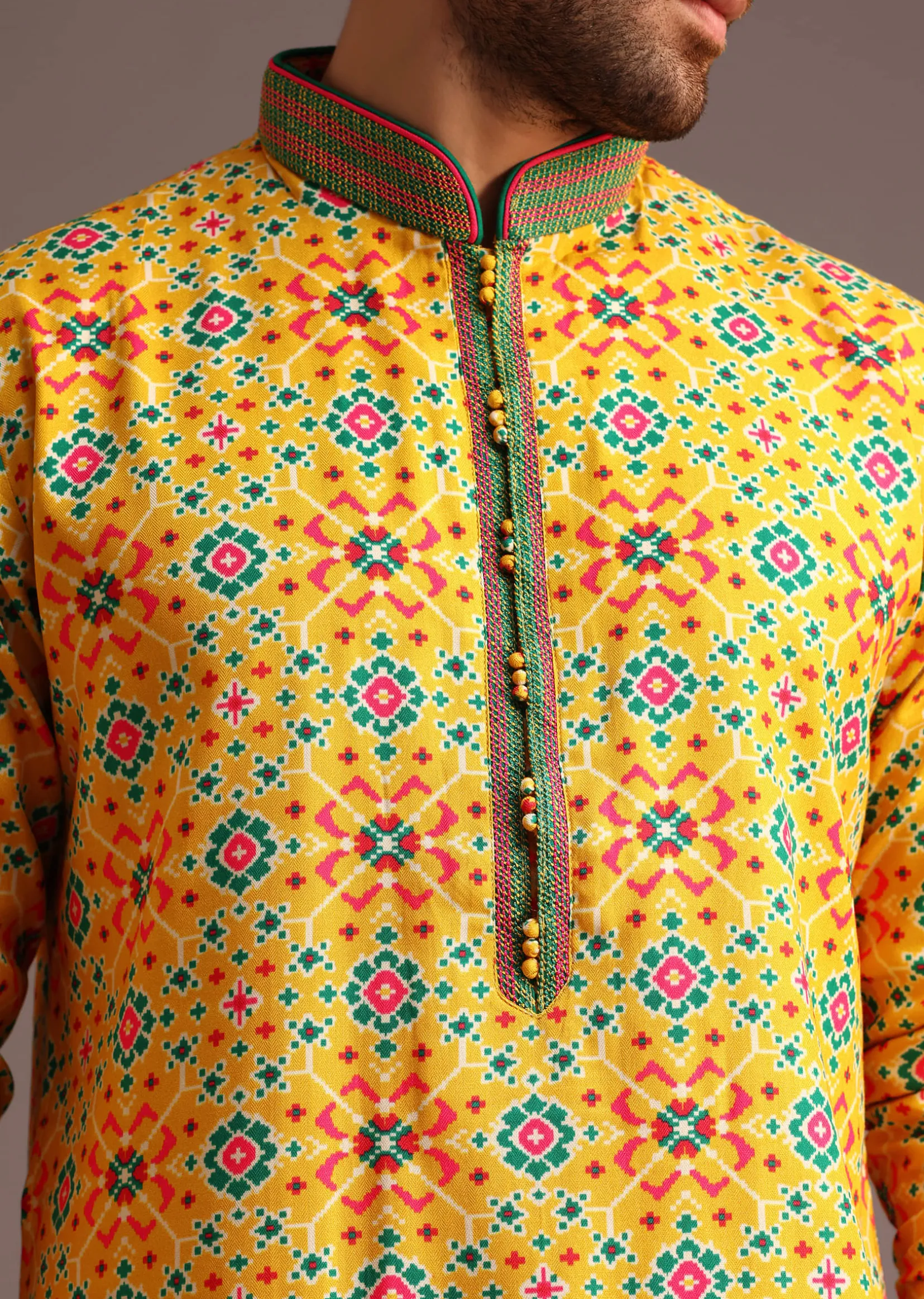 Yellow Pashmina Print Kurta And Pyjama
