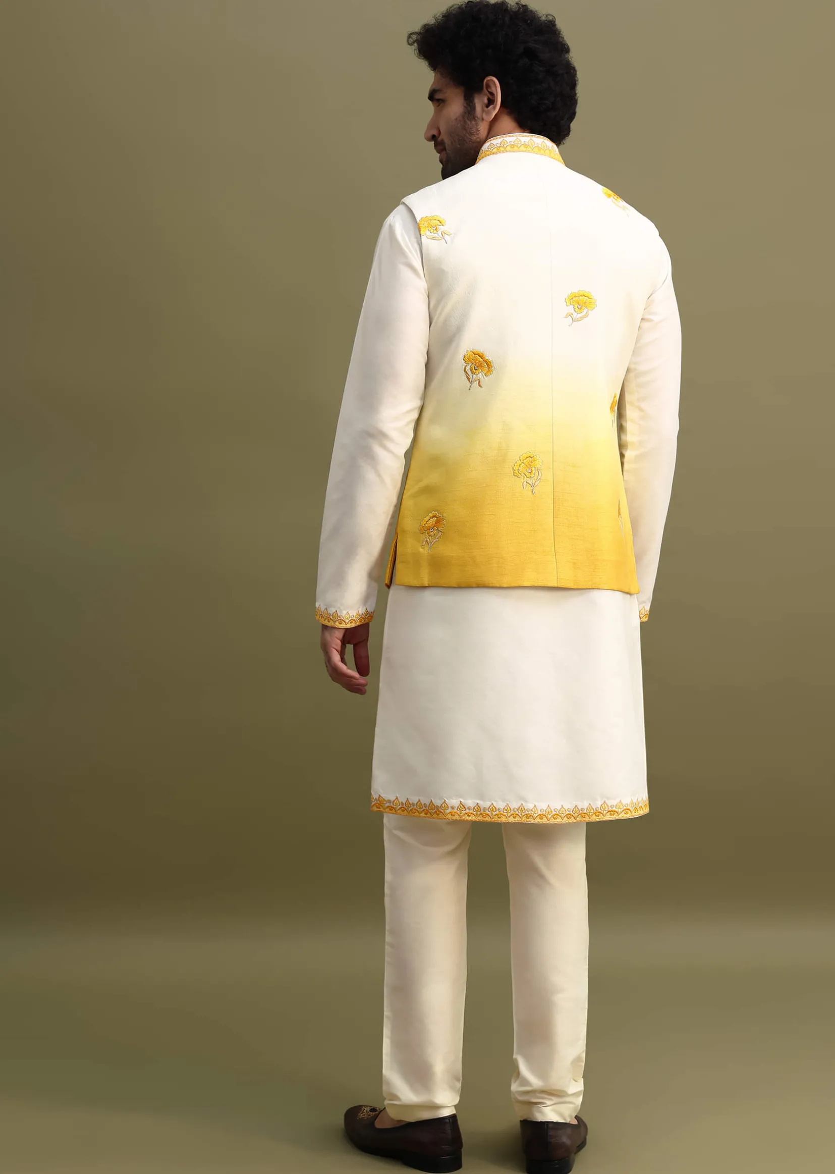 Yellow Shaded Kurta Set With Floral Motif Jacket