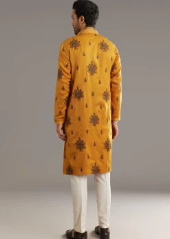 Yellow Silk Kurta Set With Artistic Print